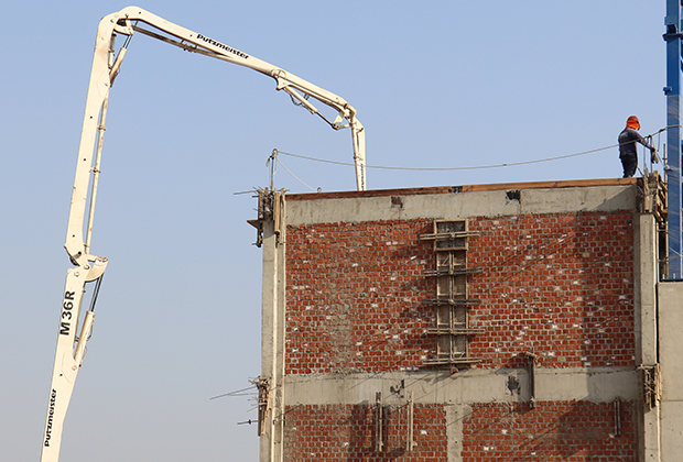 Servicio de bombeo de concreto con camion pluma de 36 metros a más